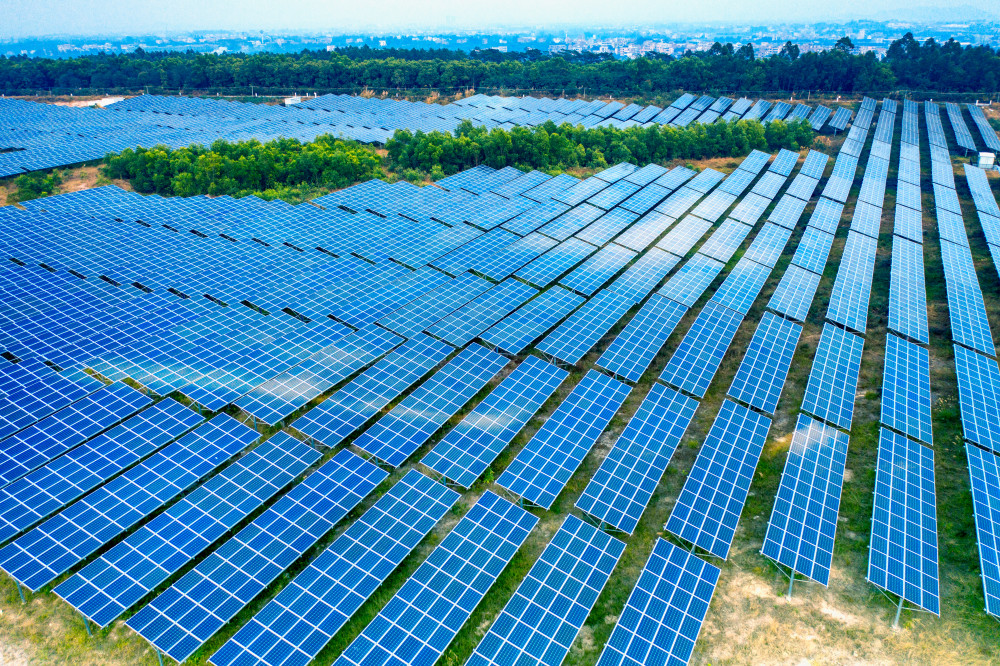 Quel budget prévoir pour équiper une maison de 150 m² en panneaux solaires ?